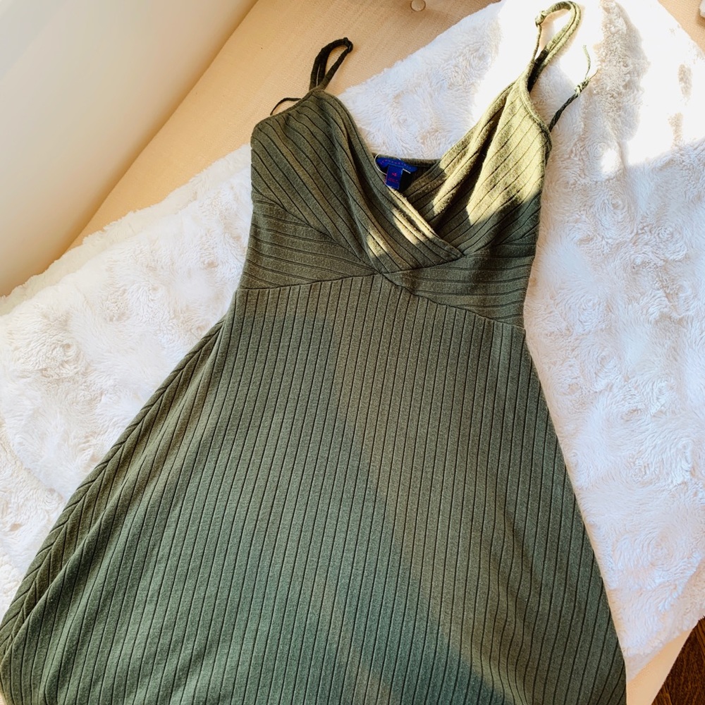 Olive green v-neck dress